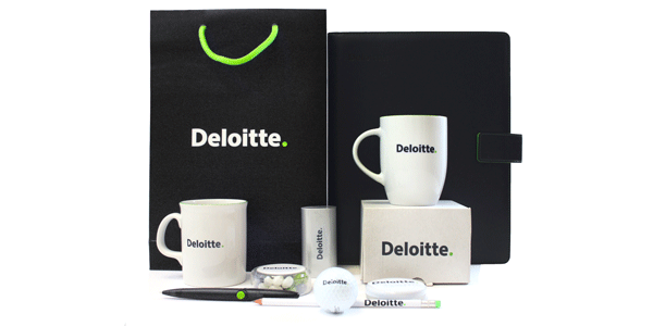 Deloitte-Montage_BW