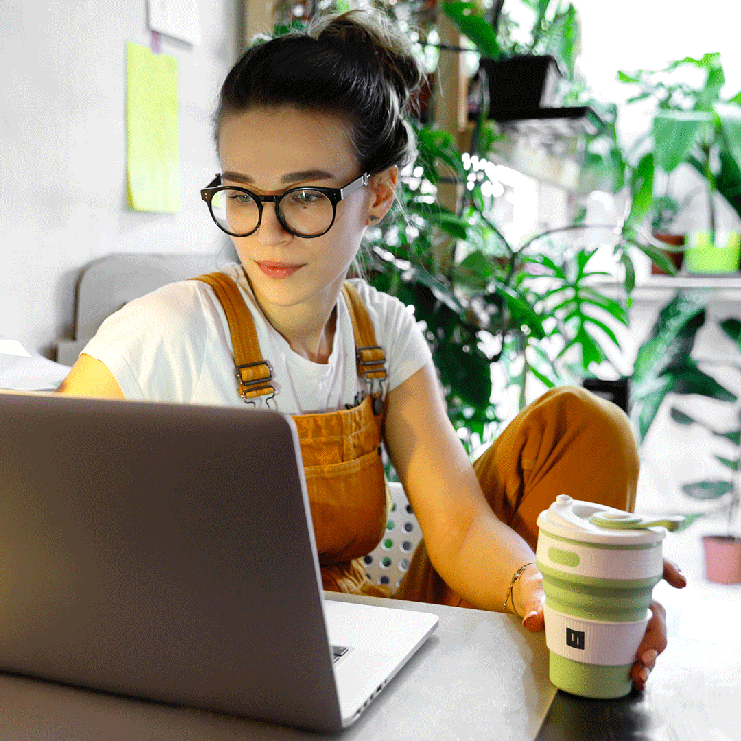 woman-freelancer-working-on-laptop-in-home-garden-2021-08-30-16-40-51-1